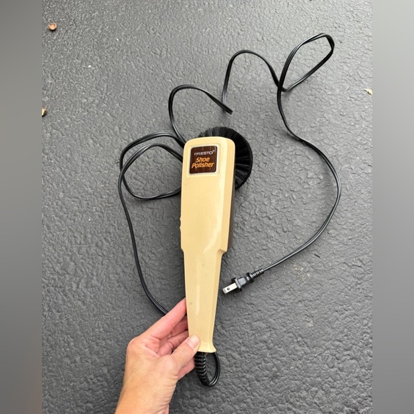VINTAGE PRESTO CORDED HANDHELD ELECTRIC SHOE POLISHER, BUFFER #08700. N5 - Picture 1 of 2